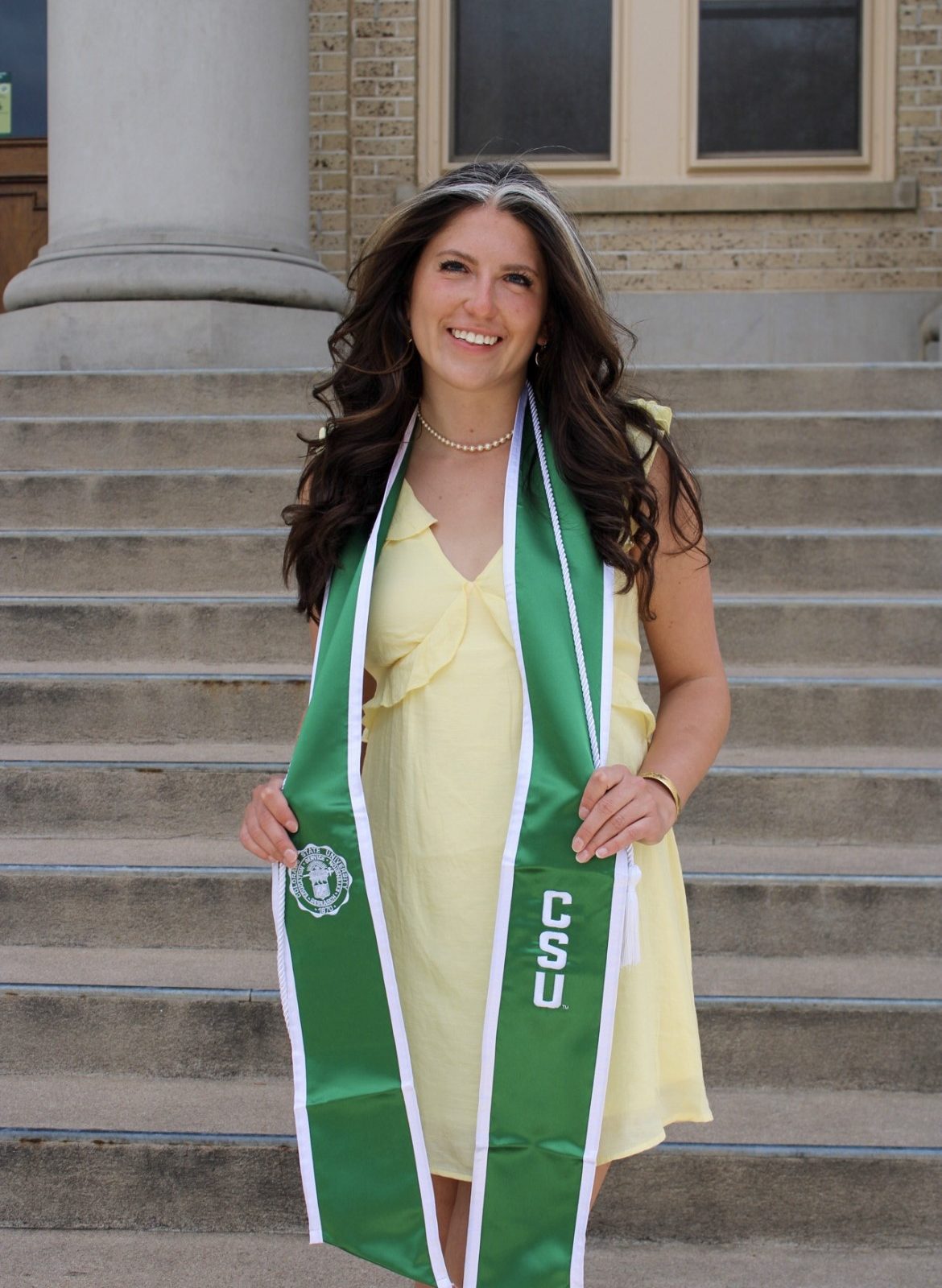 Outstanding Grad: Lauren Hennessey