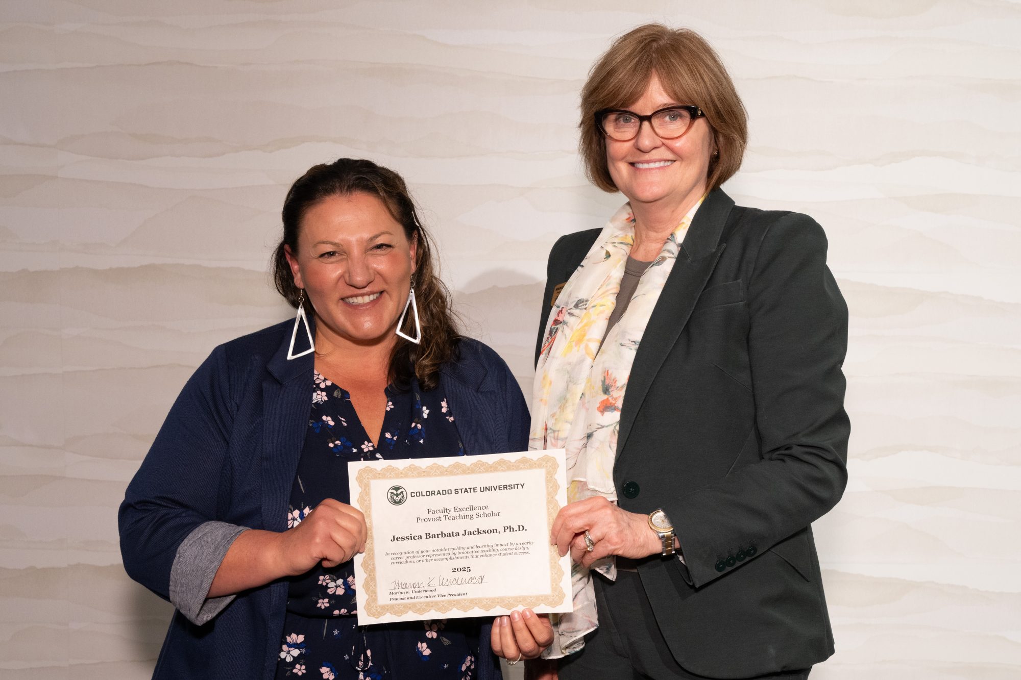 Jessica Jackson receives Faculty Excellence Teaching Scholar Award